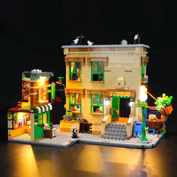 A Classic Scenes Display Of Lego 123 Sesame Street 21324 Lightailing