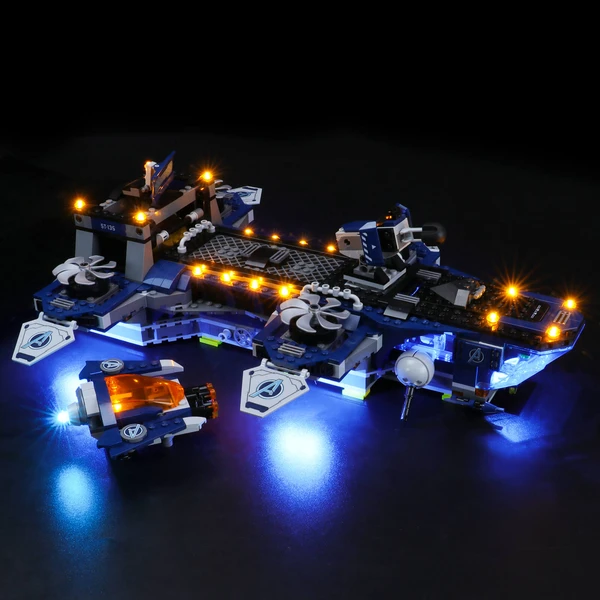 Lego marvel helicarrier discount 76153