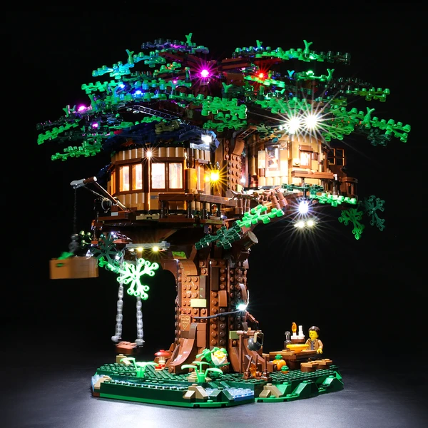 Family Fun And Loving Time With Lego Tree House 21318 Set