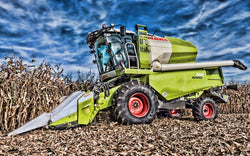 Experience Farm Life In Lego City With The Amazing Harvester Transport 60223 Set