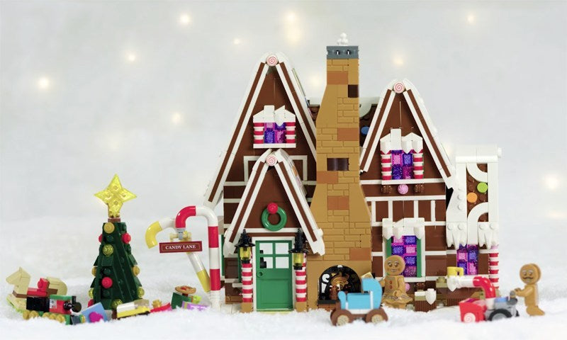 Lego Confectionery Lighting Build Gingerbread House set 10267