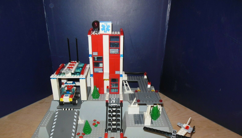 Lego city discount hospital 60204