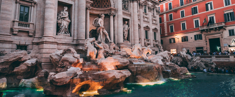 5 Fun Things You Need to Know About Trevi Fountain