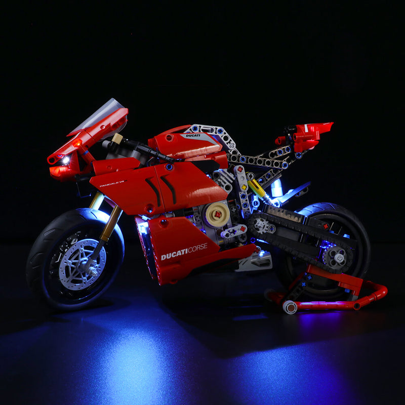 New Product: LEGO Ducati Panigale V4 R 