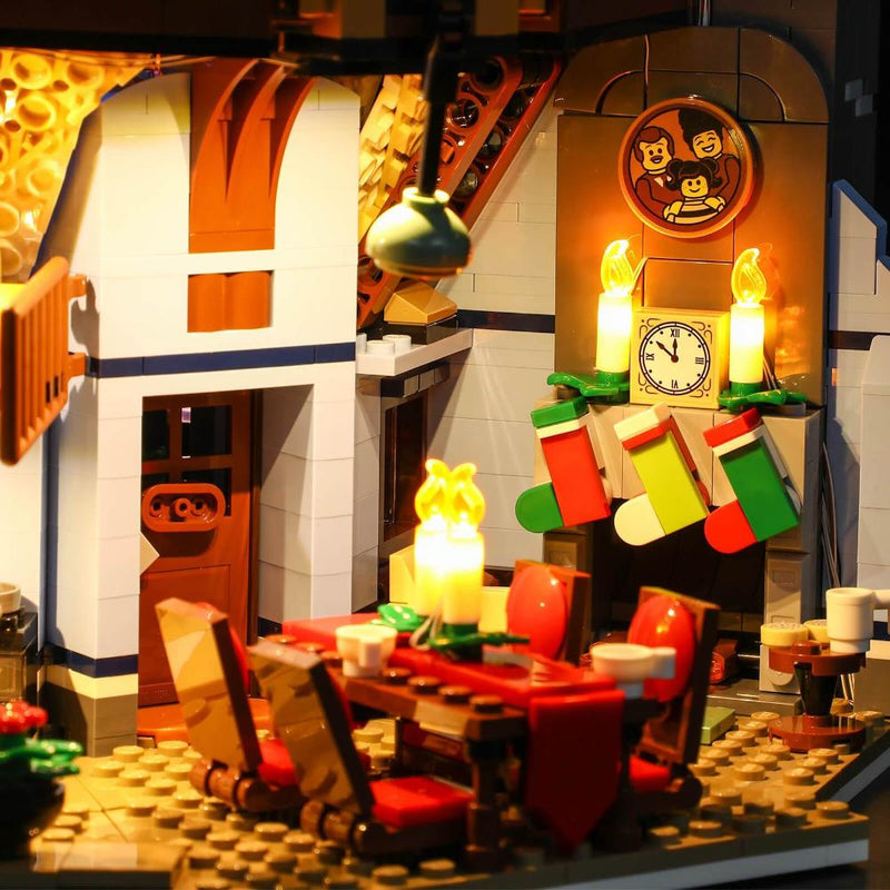  LEGO Santa’s Visit 10293 set lighting room