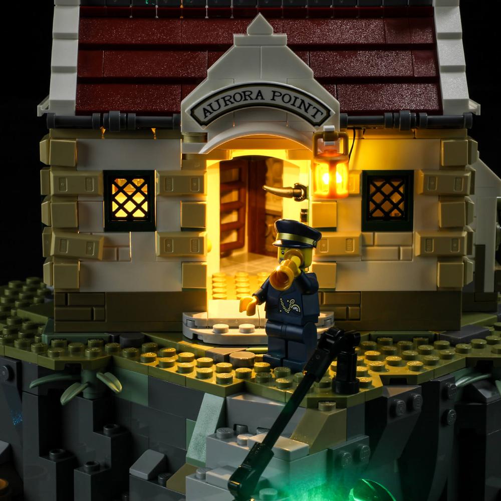 Lego Motorized Lighthouse 21335 minifigure